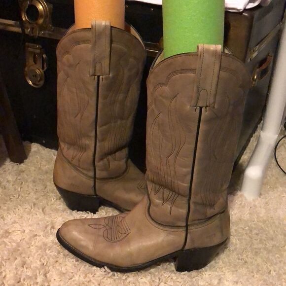 Awesome Vintage Frye Cowboy Boots Mens 9.5 womens 11 main image 4
